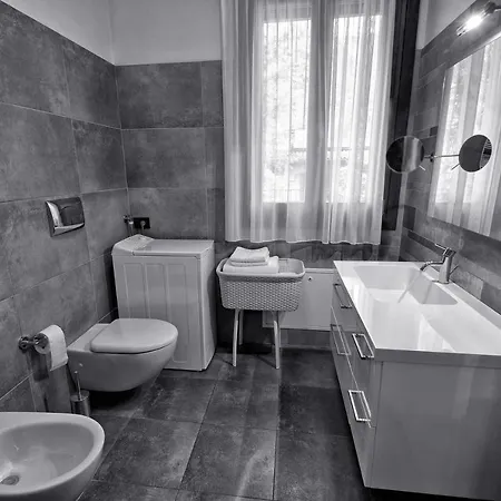 Les Maisons - Ruculi Hospitality Apartament